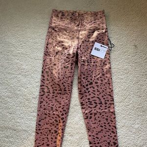Beach Riot Sport Piper Legging Rose Leopard